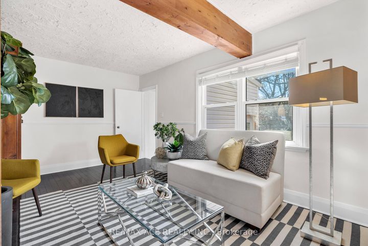 Photo 11 at 54 S Woodrow Boulevard, Cliffside, Toronto