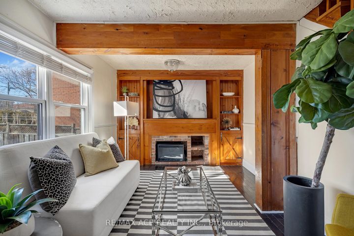 Photo 13 at 54 S Woodrow Boulevard, Cliffside, Toronto