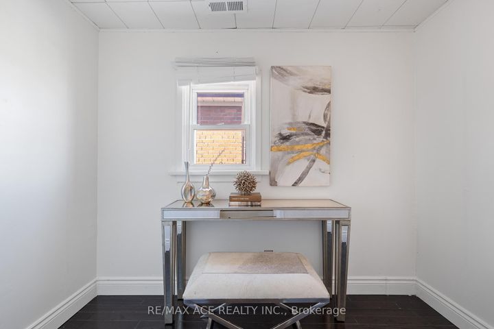 Photo 25 at 54 S Woodrow Boulevard, Cliffside, Toronto