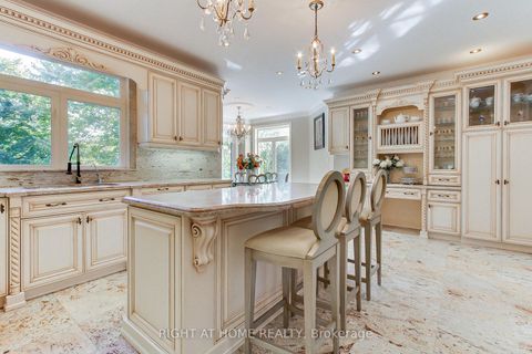 Photo 14 at 185 King High Drive, Beverley Glen, Vaughan