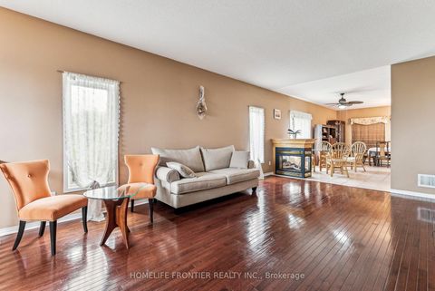 Photo 3 at 1906 Webster Boulevard W, Alcona, Innisfil