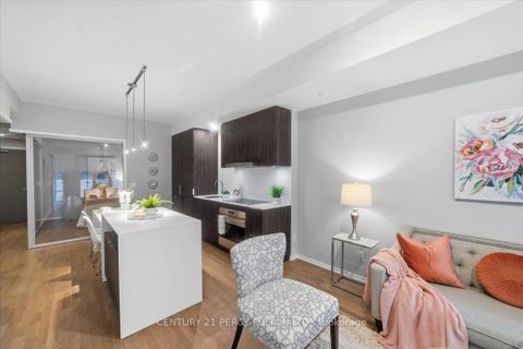 Photo 6 at 313 - 1 Bloor Street E, Yonge Corridor, Toronto