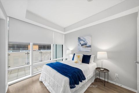 Photo 16 at 313 - 1 Bloor Street E, Yonge Corridor, Toronto