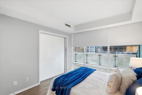 Photo 17 at 313 - 1 Bloor Street E, Yonge Corridor, Toronto