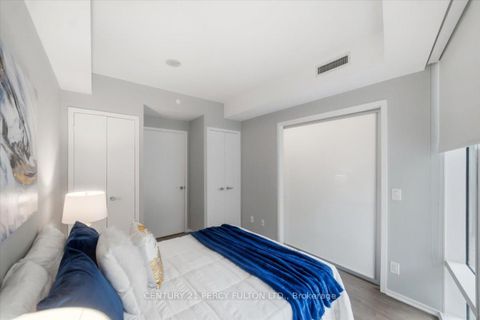 Photo 18 at 313 - 1 Bloor Street E, Yonge Corridor, Toronto