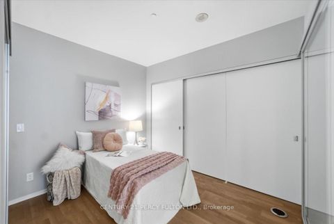 Photo 20 at 313 - 1 Bloor Street E, Yonge Corridor, Toronto