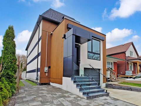 Photo 2 at 41 Algoma Street, Mimico, Toronto