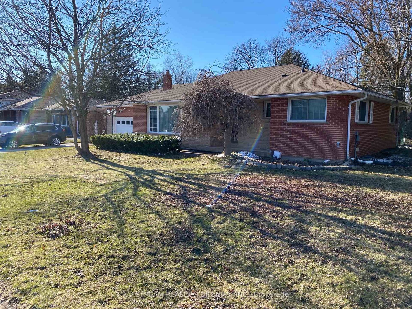 556 Big Bay Point Road, Painswick North, Barrie photo 4