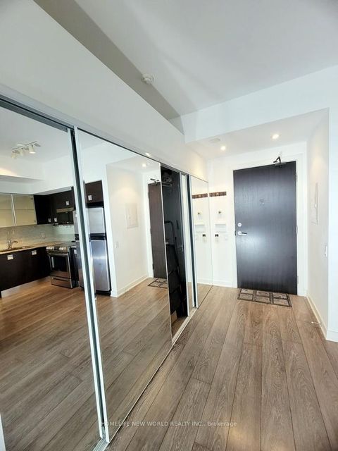 Photo 4 at 2706 - 33 Charles Street E, Yonge Corridor, Toronto