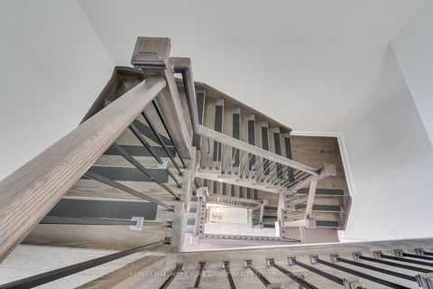 Photo 26 at 534 New England Court, Summerhill Estates, Newmarket