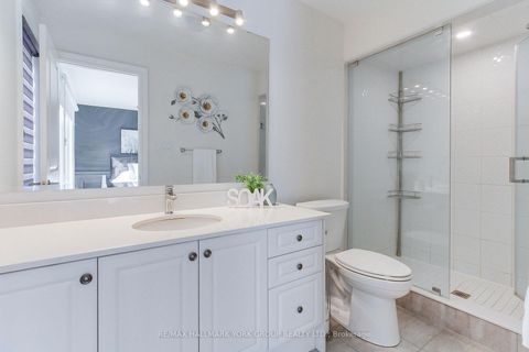 Photo 31 at 534 New England Court, Summerhill Estates, Newmarket