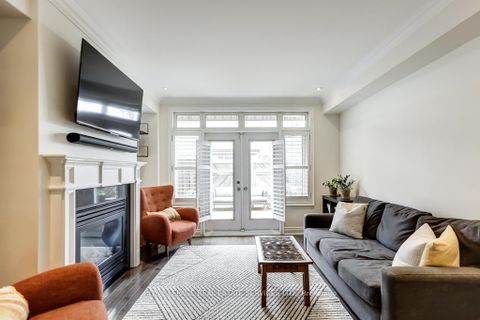 Photo 10 at #8 - 245 Van Dusen Boulevard, City Centre West, Toronto