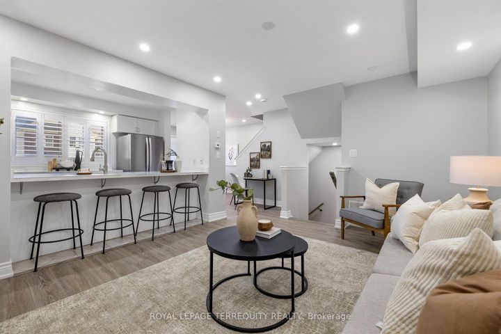 Photo 10 at 1058 Clipper Lane, Rural Pickering, Pickering