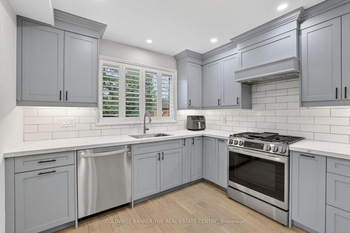 Photo 14 at 404 Botsford Street, Central Newmarket, Newmarket