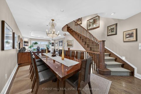 Photo 11 at 252 Spadina Road, Casa Loma, Toronto