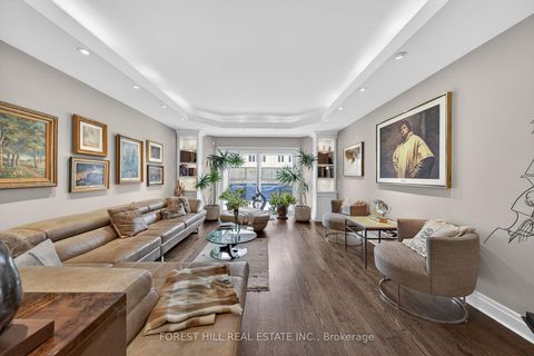 Photo 15 at 252 Spadina Road, Casa Loma, Toronto