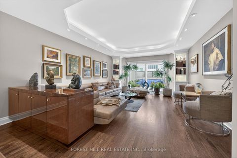 Photo 18 at 252 Spadina Road, Casa Loma, Toronto