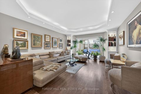 Photo 20 at 252 Spadina Road, Casa Loma, Toronto