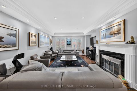 Photo 25 at 252 Spadina Road, Casa Loma, Toronto