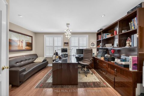 Photo 29 at 252 Spadina Road, Casa Loma, Toronto