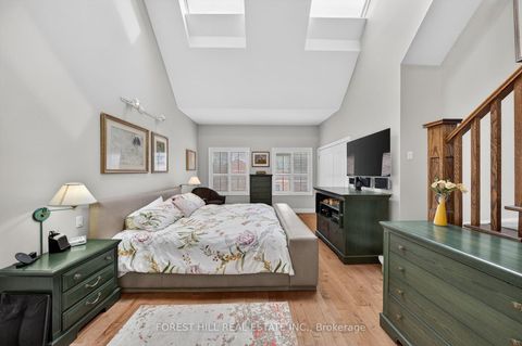 Photo 33 at 252 Spadina Road, Casa Loma, Toronto