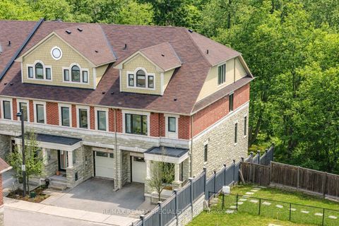 Photo 1 at 57 Hiawatha Court, Islington Woods, Vaughan