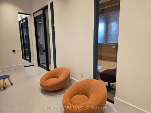 Photo 9 at 430 - 1720 Bayview Avenue, Mount Pleasant East, Toronto