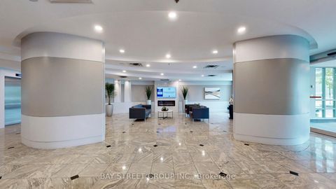 Photo 2 at LPH19 - 39 Oneida Crescent, Langstaff, Richmond Hill