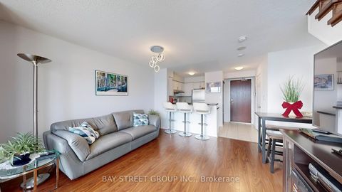 Photo 6 at LPH19 - 39 Oneida Crescent, Langstaff, Richmond Hill