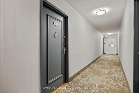 Photo 2 at 909 - 155 Marlee Avenue, Belgravia, Toronto