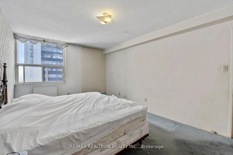 Photo 17 at 909 - 155 Marlee Avenue, Belgravia, Toronto