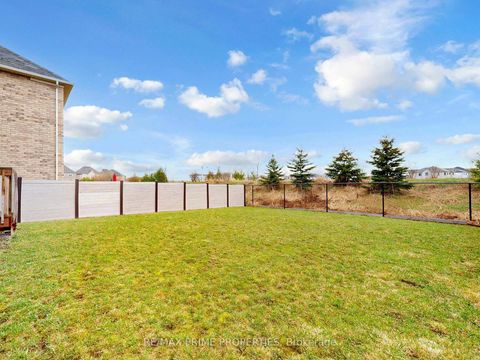 Photo 34 at 46 Scrivener Drive, Rural Aurora, Aurora