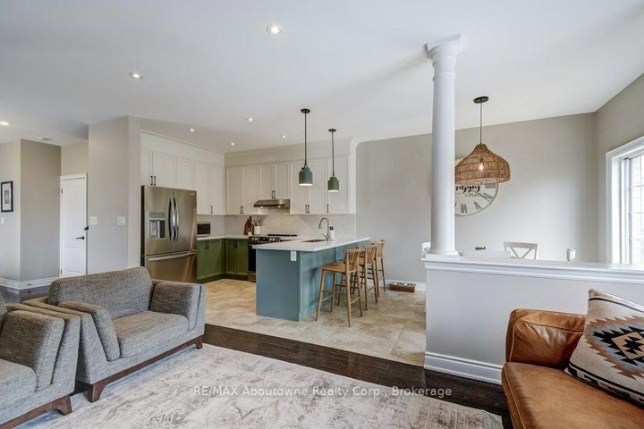 Photo 12 at 2454 Greenwich Drive, WM Westmount, Oakville