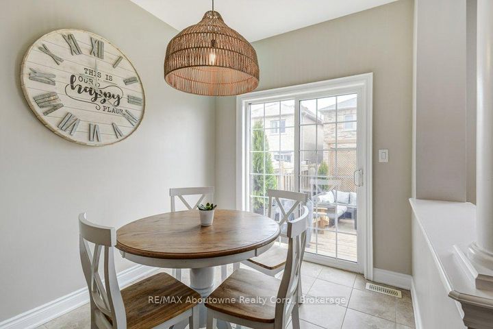 Photo 13 at 2454 Greenwich Drive, WM Westmount, Oakville