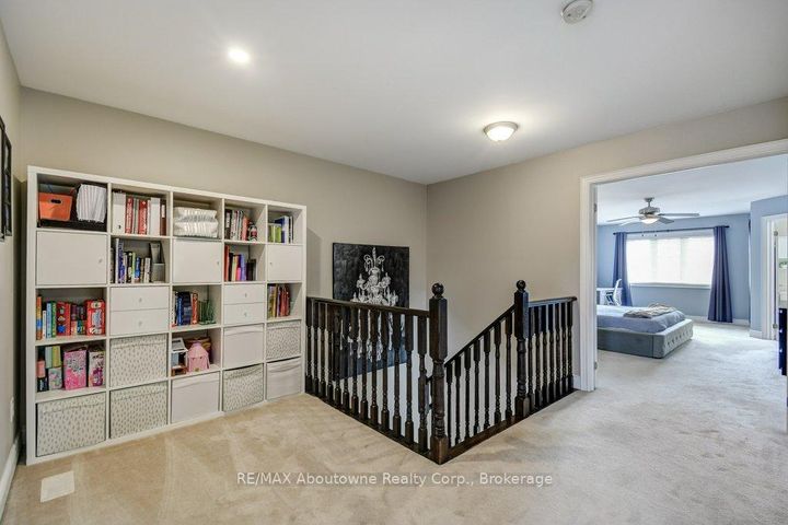 Photo 17 at 2454 Greenwich Drive, WM Westmount, Oakville