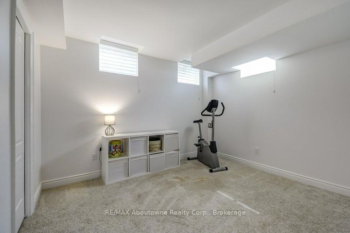 Photo 32 at 2454 Greenwich Drive, WM Westmount, Oakville