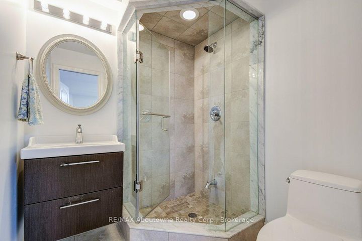 Photo 34 at 2454 Greenwich Drive, WM Westmount, Oakville