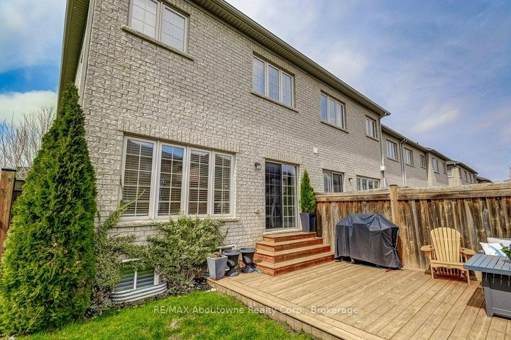 Photo 39 at 2454 Greenwich Drive, WM Westmount, Oakville