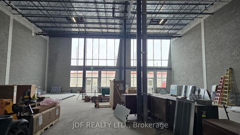 Photo 14 at 3 - 435 Cityview Boulevard, Vellore Village, Vaughan