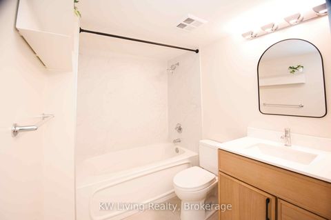 Photo 12 at 2101 - 21 Hillcrest Avenue, Willowdale East, Toronto