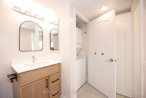 Photo 13 at 2101 - 21 Hillcrest Avenue, Willowdale East, Toronto