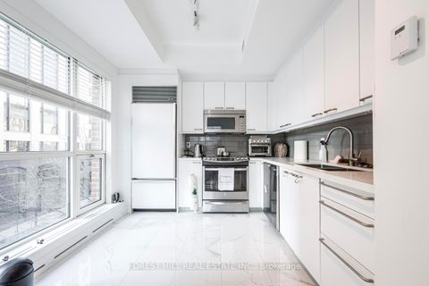 Photo 12 at 305 - 38 Avenue Road, Annex, Toronto