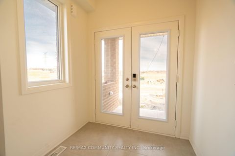 Photo 3 at 101 Sailors Landing, Bowmanville, Clarington