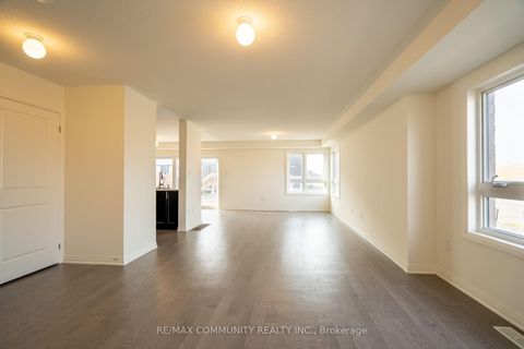 Photo 7 at 101 Sailors Landing, Bowmanville, Clarington