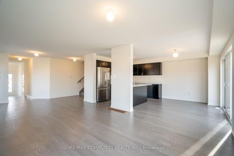 Photo 9 at 101 Sailors Landing, Bowmanville, Clarington
