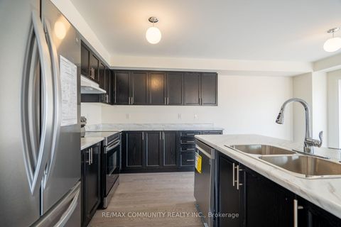 Photo 14 at 101 Sailors Landing, Bowmanville, Clarington