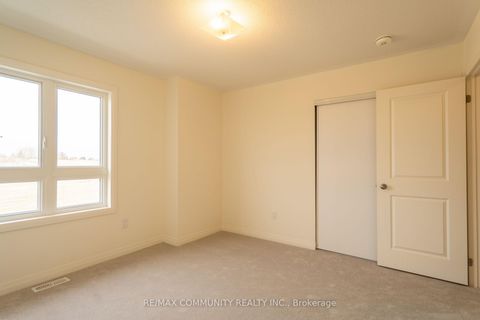 Photo 25 at 101 Sailors Landing, Bowmanville, Clarington