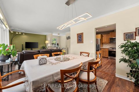 Photo 14 at 31 Patrick Drive, Aurora Highlands, Aurora