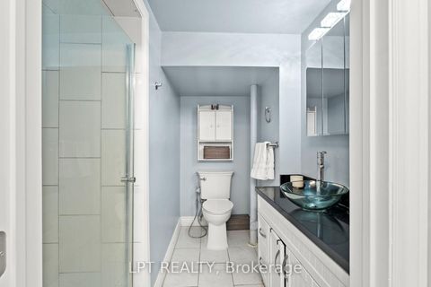 Photo 29 at 31 Patrick Drive, Aurora Highlands, Aurora