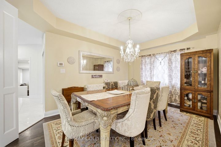 Photo 15 at 733 Novo Star Drive, Meadowvale Village, Mississauga